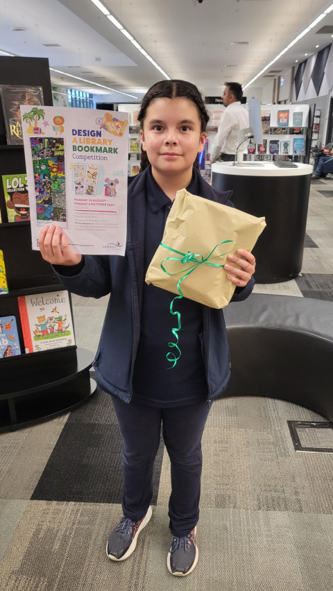 Zoe - Bookmark Competition 2025