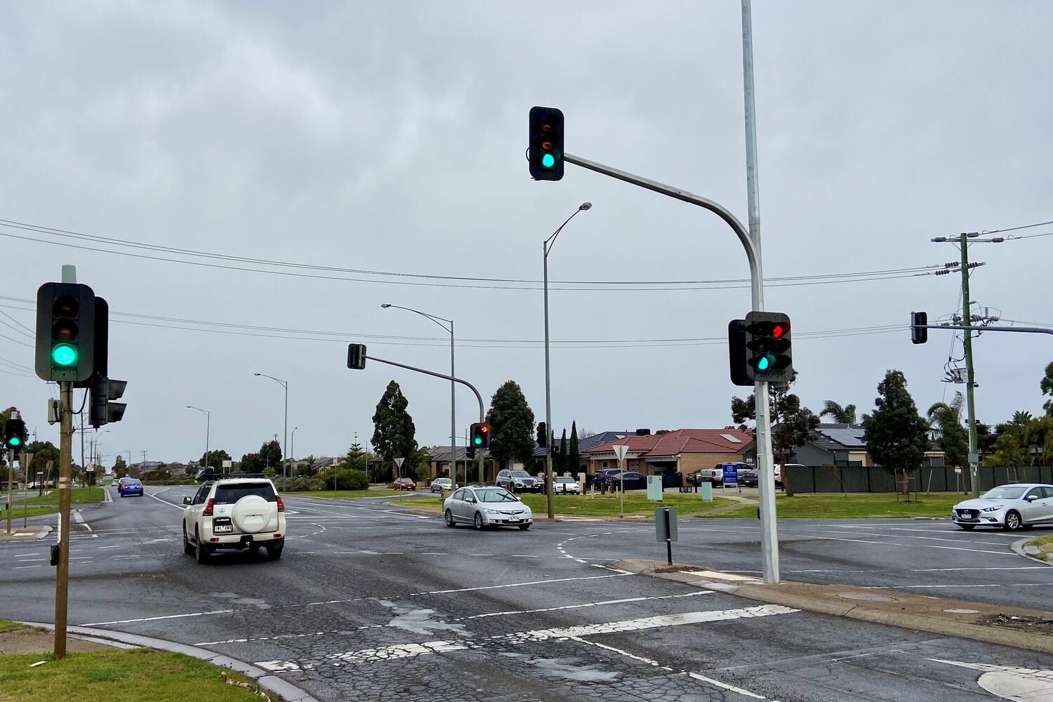 Tarneit Road Intersection Upgrade (Sayers Road and Leakes Road)