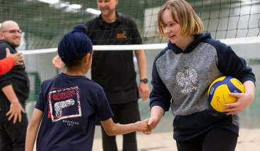 Volleyball playing kids